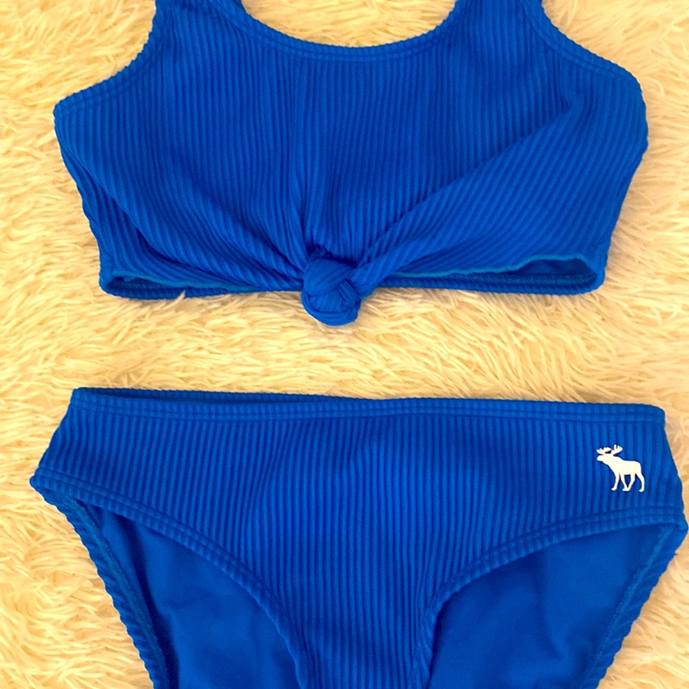 Barley worn blue Abercrombie kids swim bikini. Size 9/10. Super cute